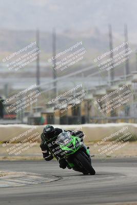 media/Mar-02-2025-Race Pace (Sun) [[8bec80ae00]]/12-Vested (Turn 2) 1111am/